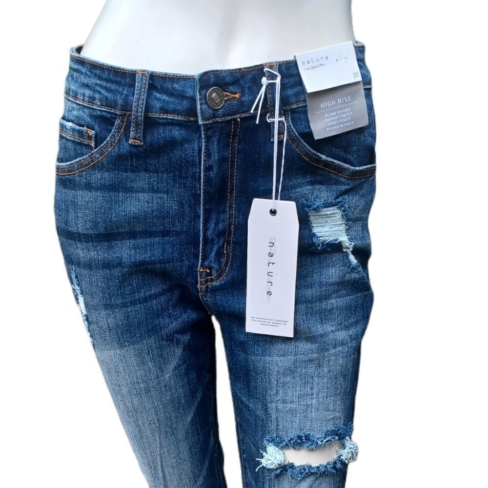 5417.....Nature High Rise Skinny Jeans Size 28